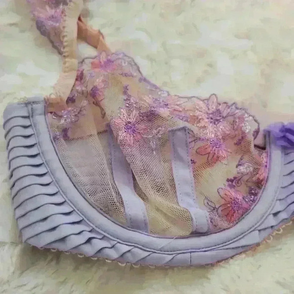 Ophelie Embroidered Scoop Bra - Picture 4 of 8